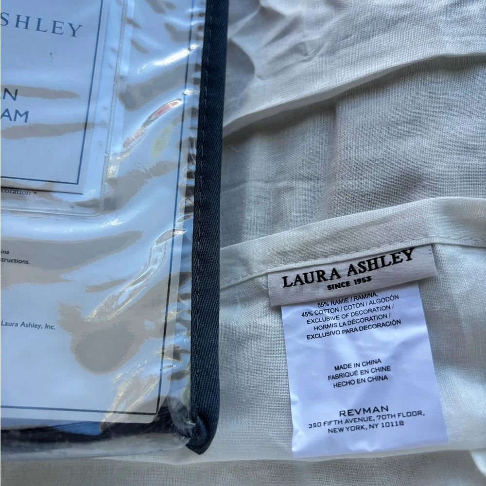 Laura Ashley laura ashley