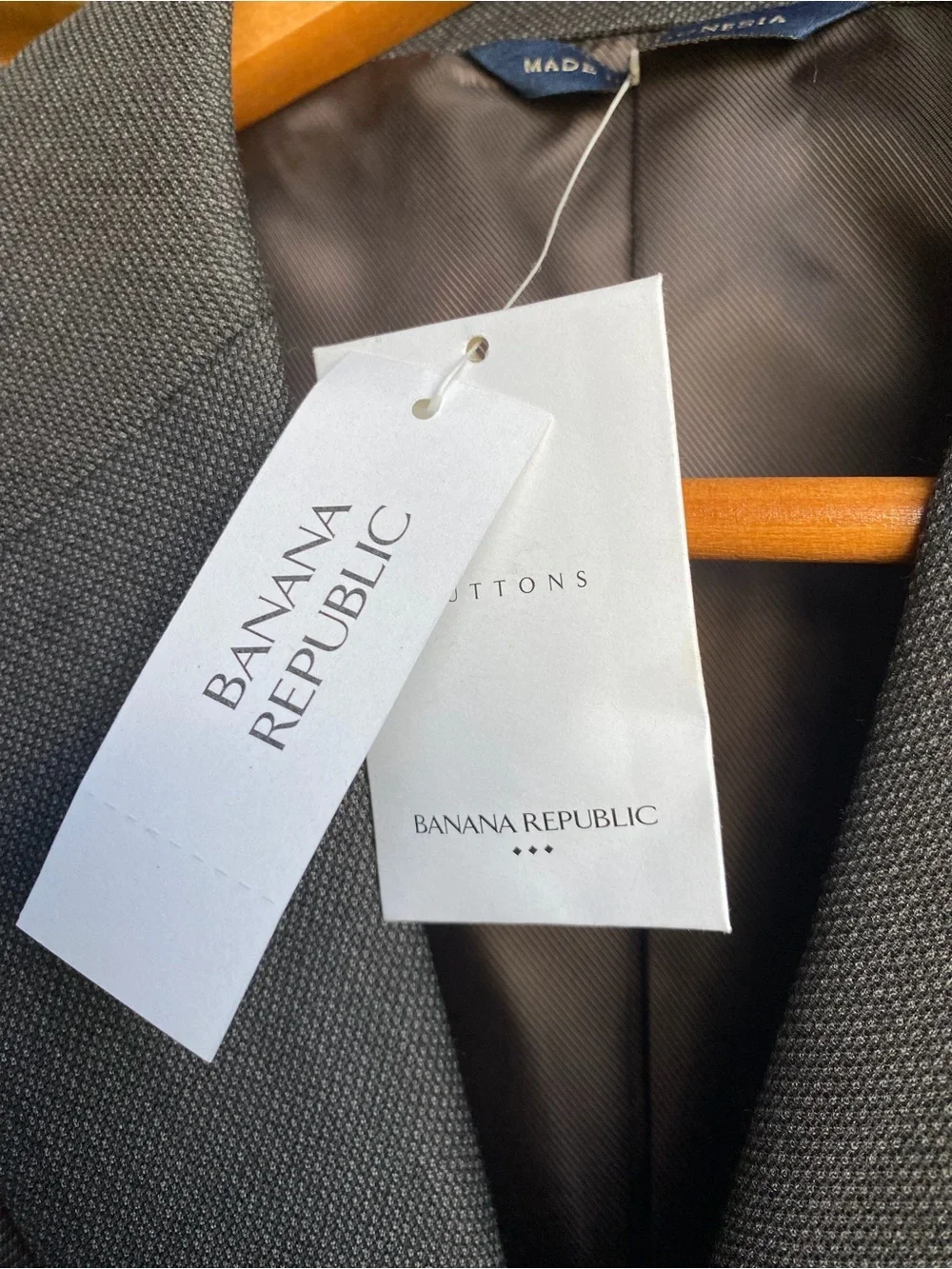 Banana Republic classic charcoal