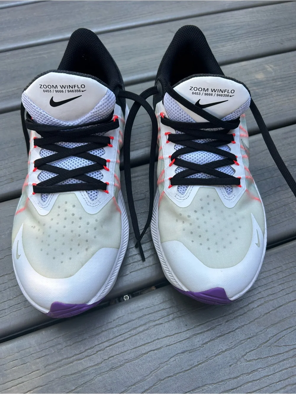 Nike lightweight women’s