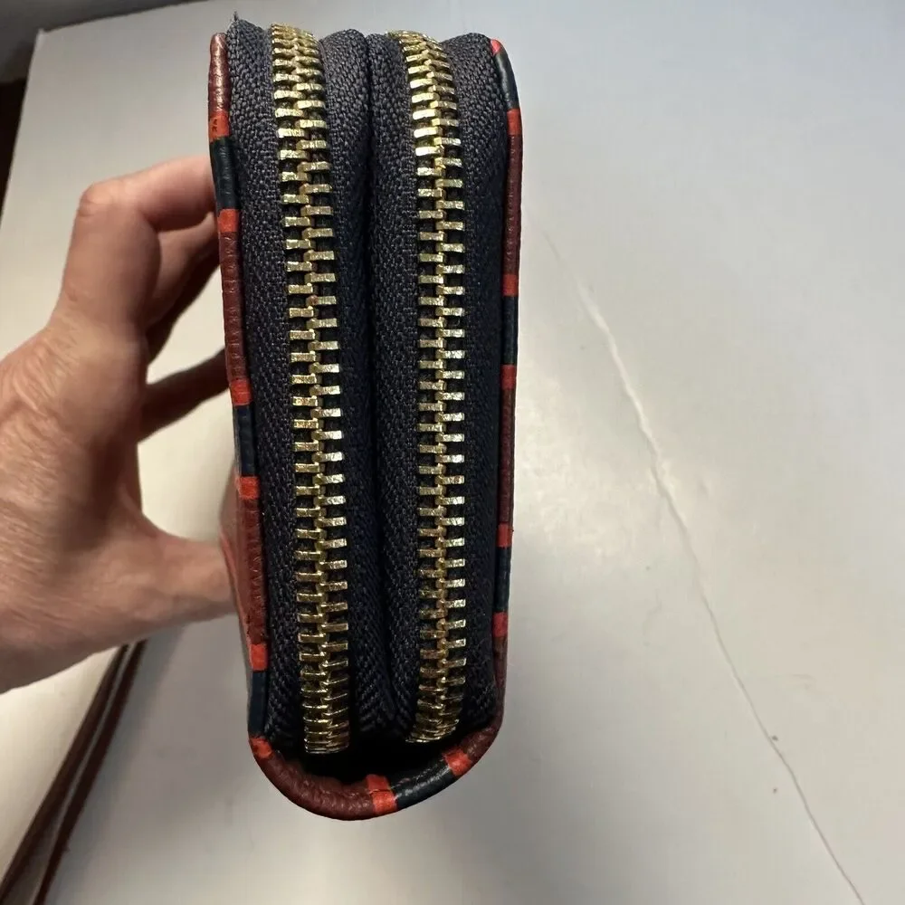 Target wristlet wallet