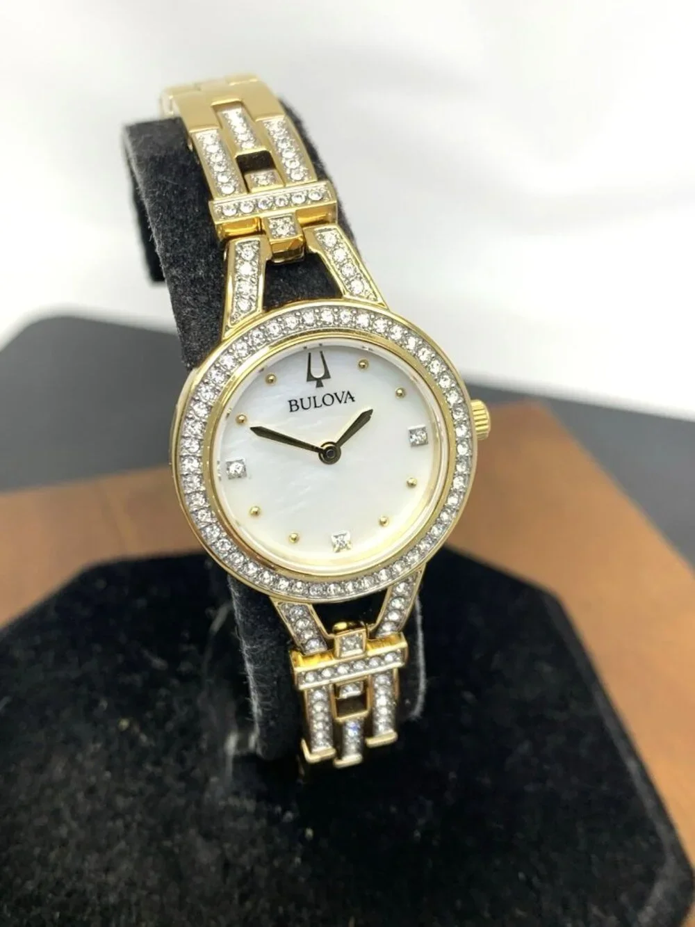 Bulova Women's Watch 98L325 Mother of Pearl Dial Gemmed Gold Steel 25mm