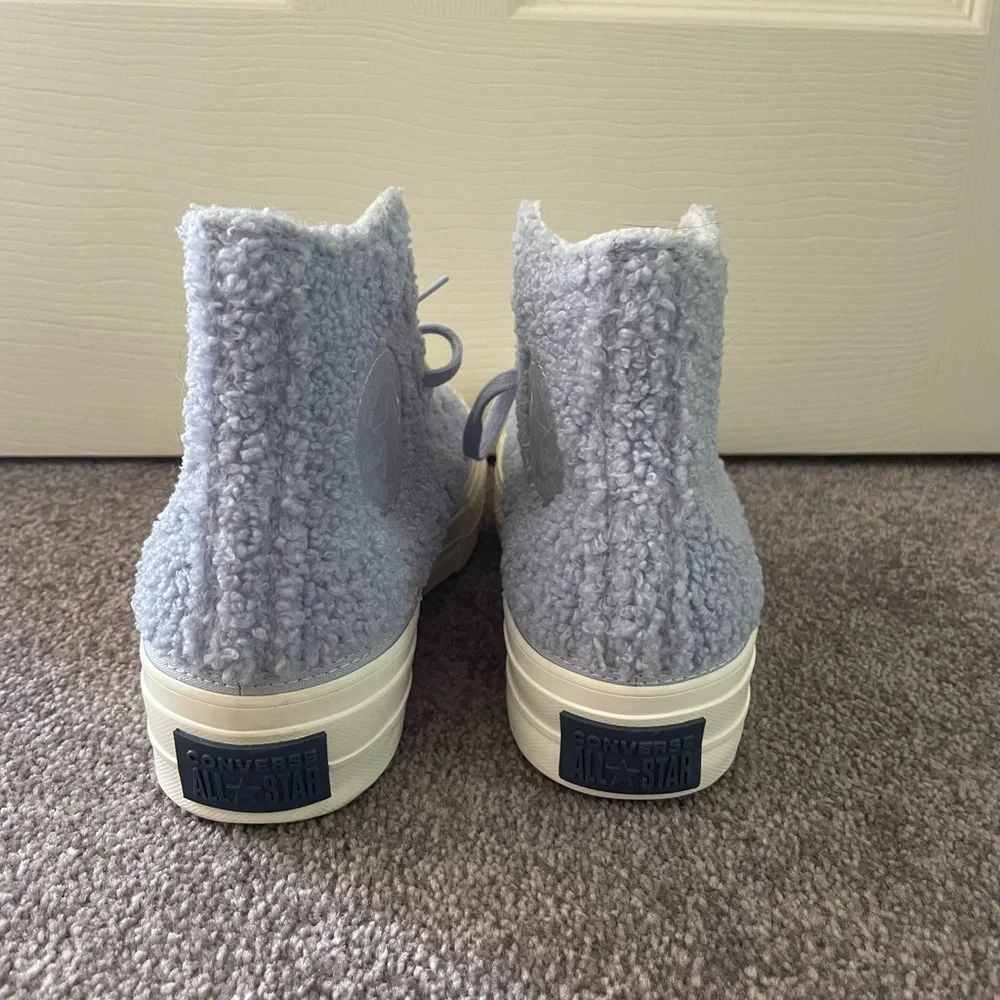 Converse high top
