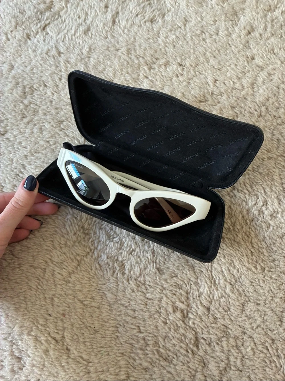 Balenciaga some discoloration