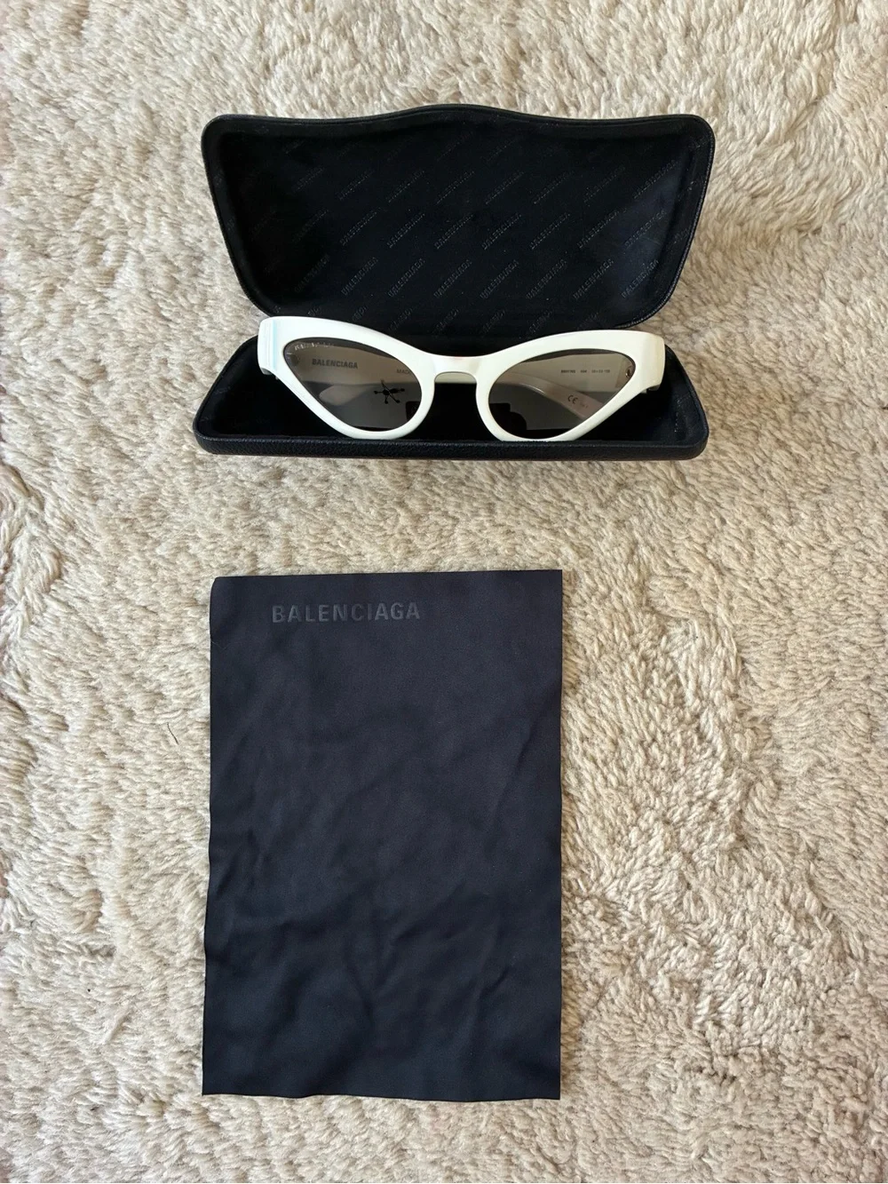 Balenciaga some discoloration