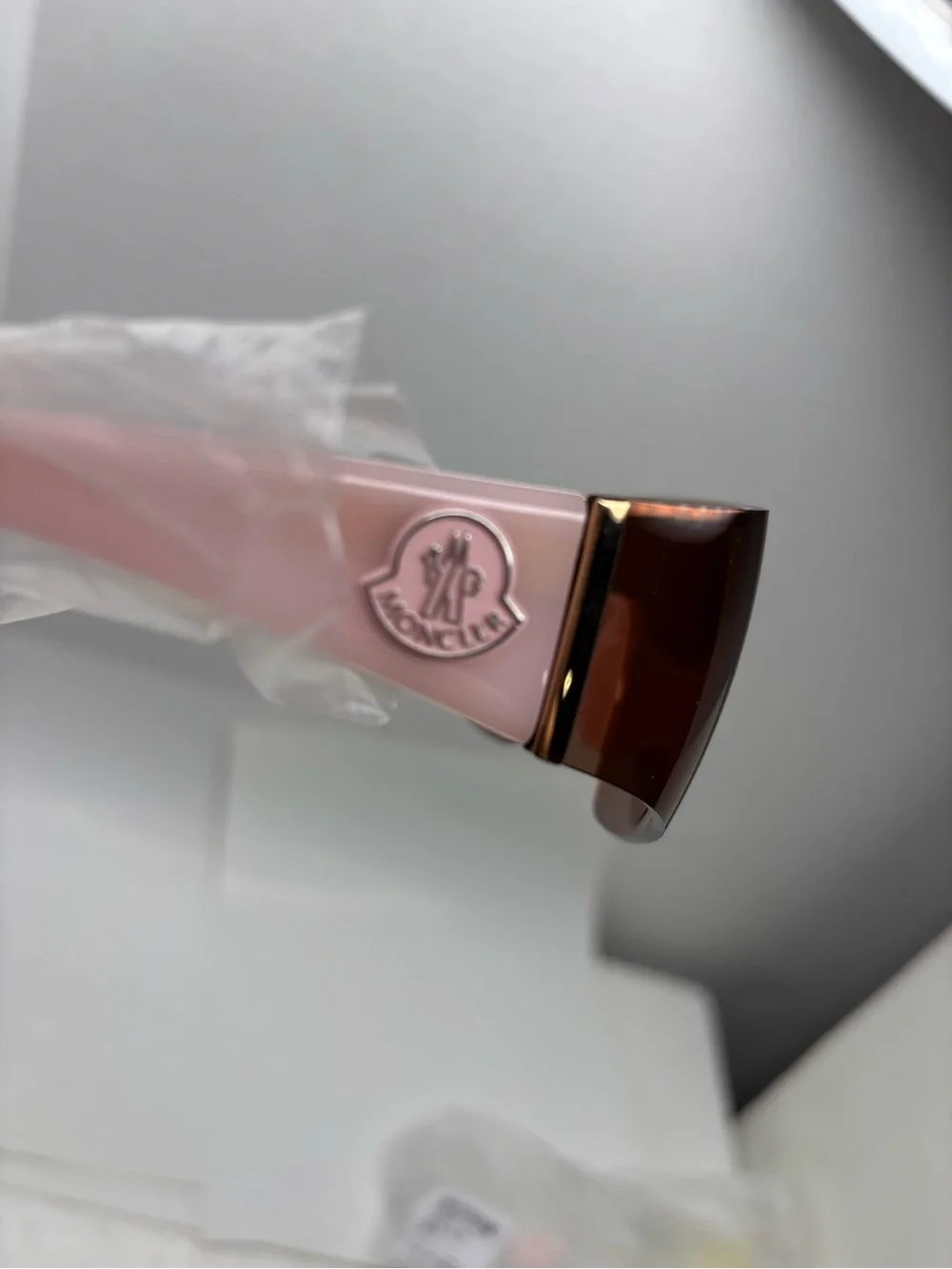 Moncler product pair