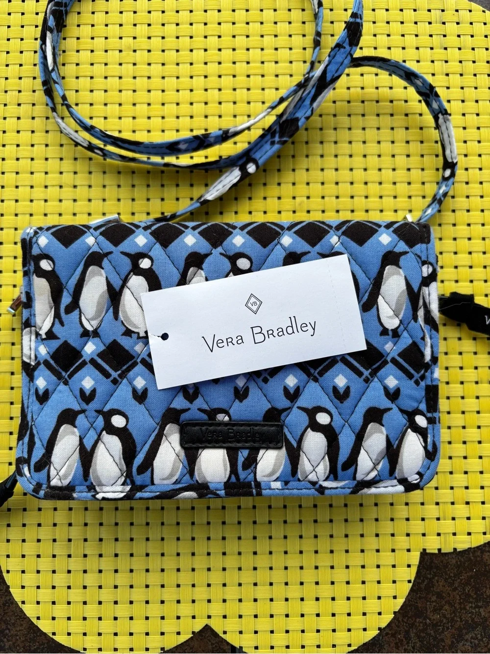Vera Bradley penguin zip protection