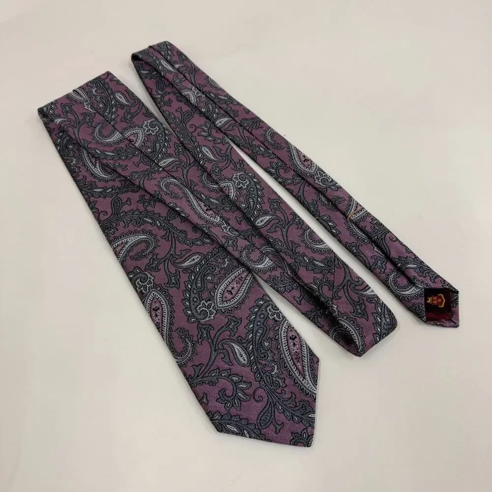 Robert Talbott paisley #mensfashion
