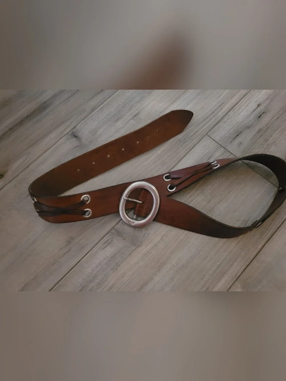 Womans Abercrombie and Fitch Leather Belt Brown Leather Preowned.