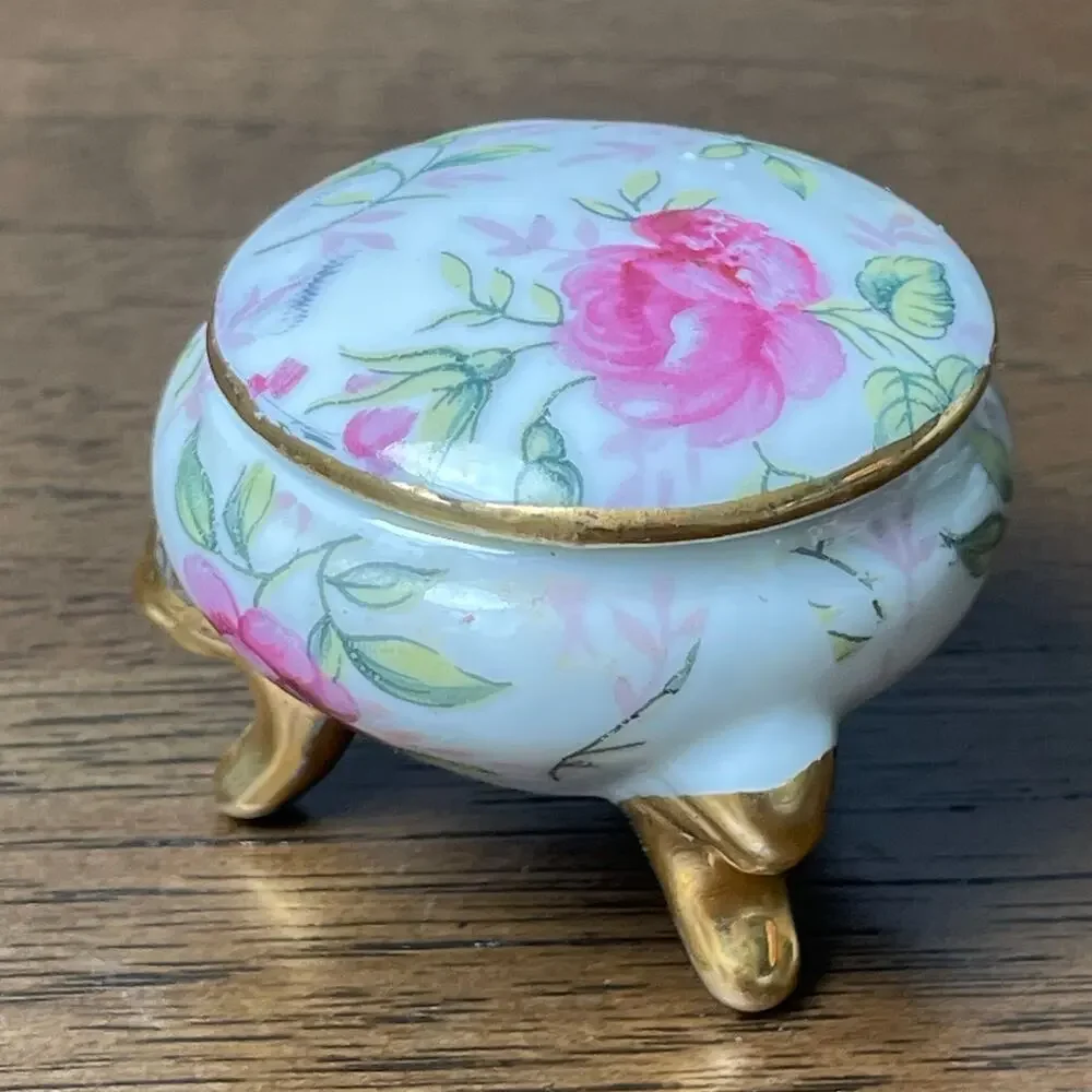 Unknown small vintage
