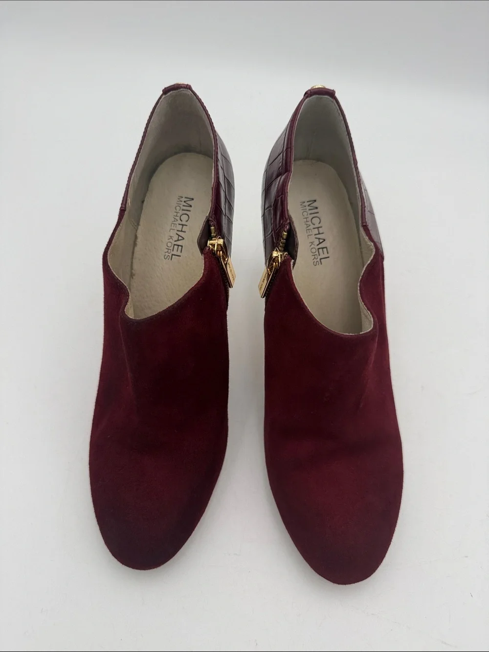 Michael Kors elegant wine