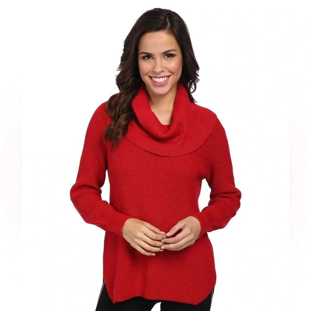 Michael Kors Beautiful and Cozy Red Cowl Neck Sweater Women’s Size Medium