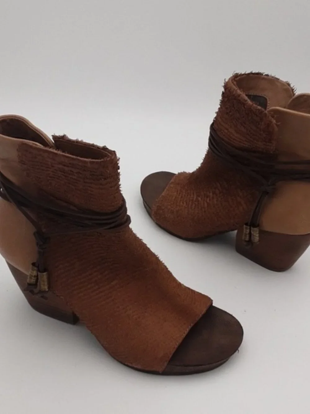 OTBT stylish brown