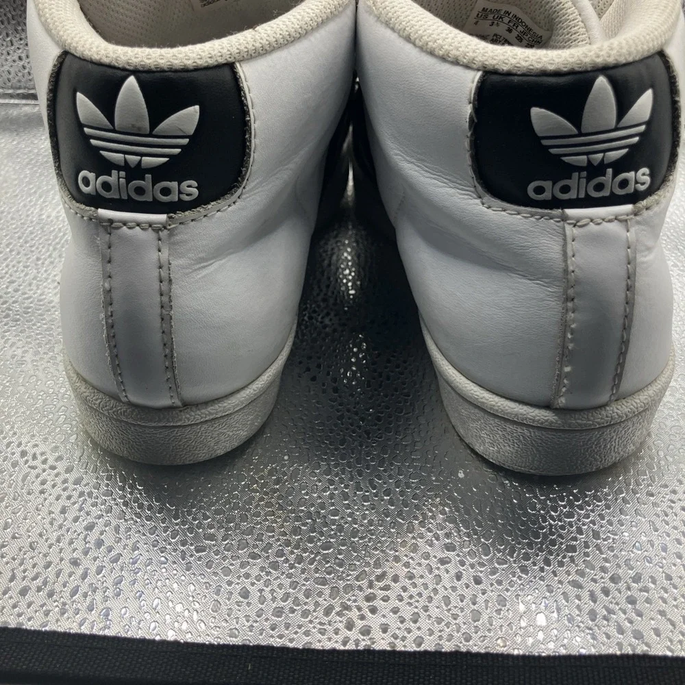 adidas youth pro
