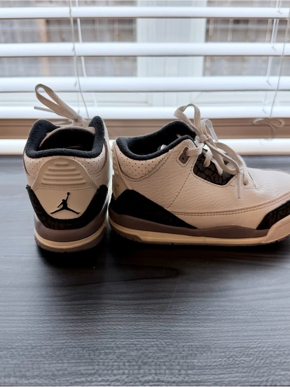 Jordan classic white