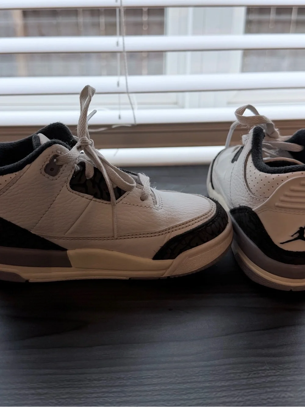 Jordan classic white