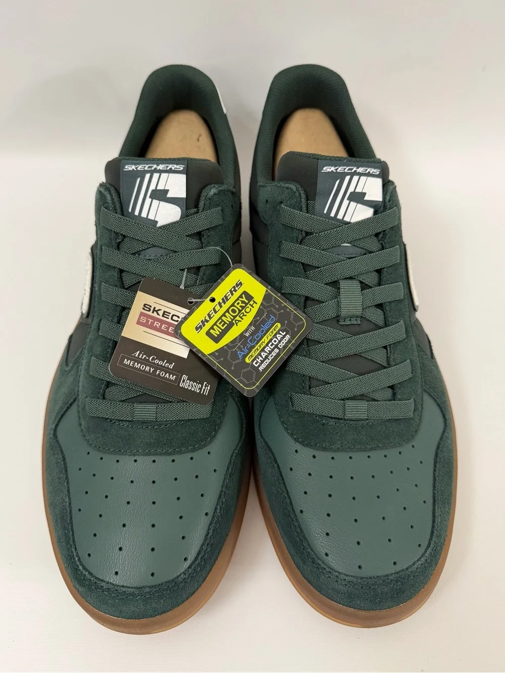 Skechers men’s streetwear