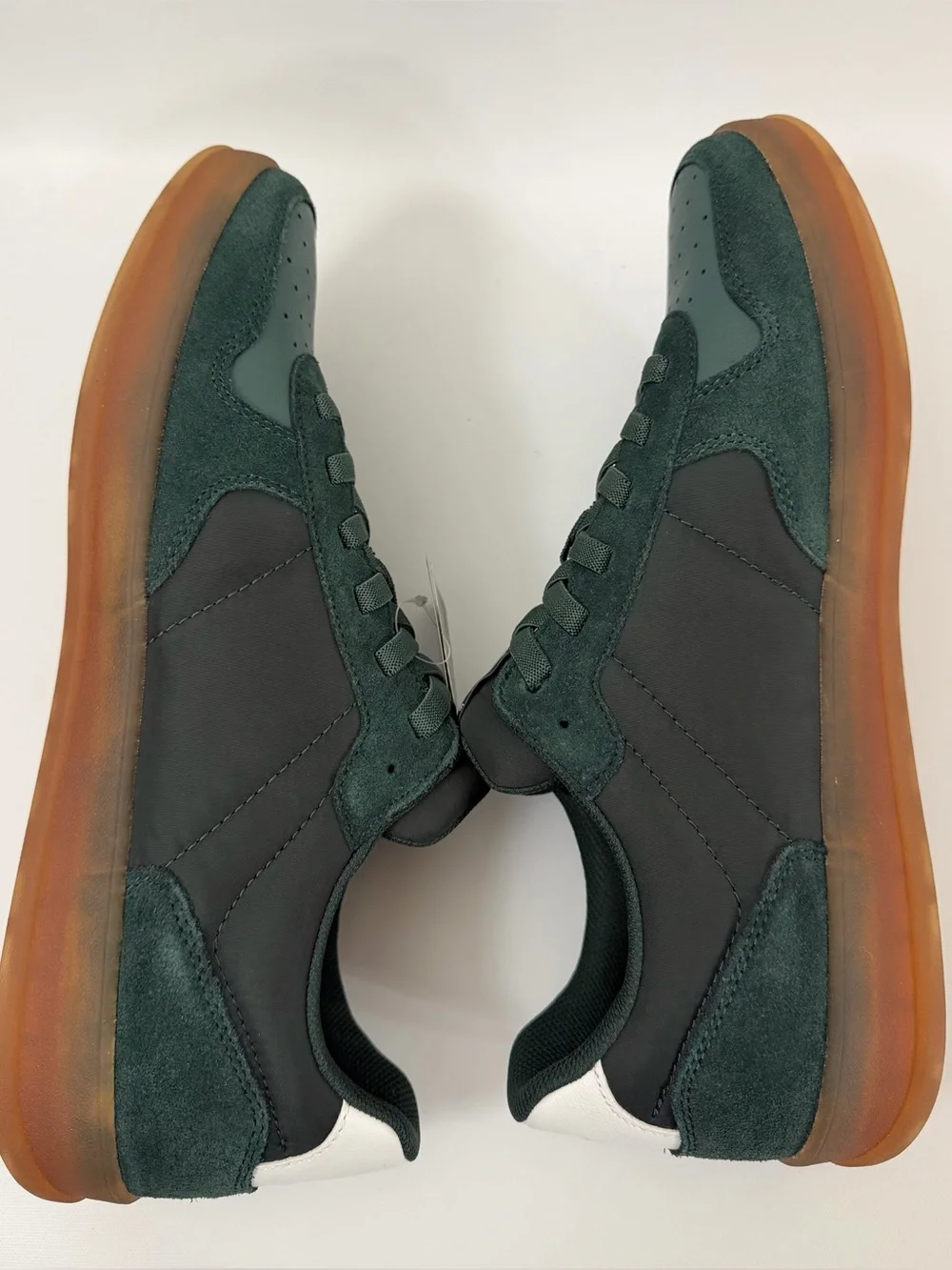 Skechers men’s streetwear