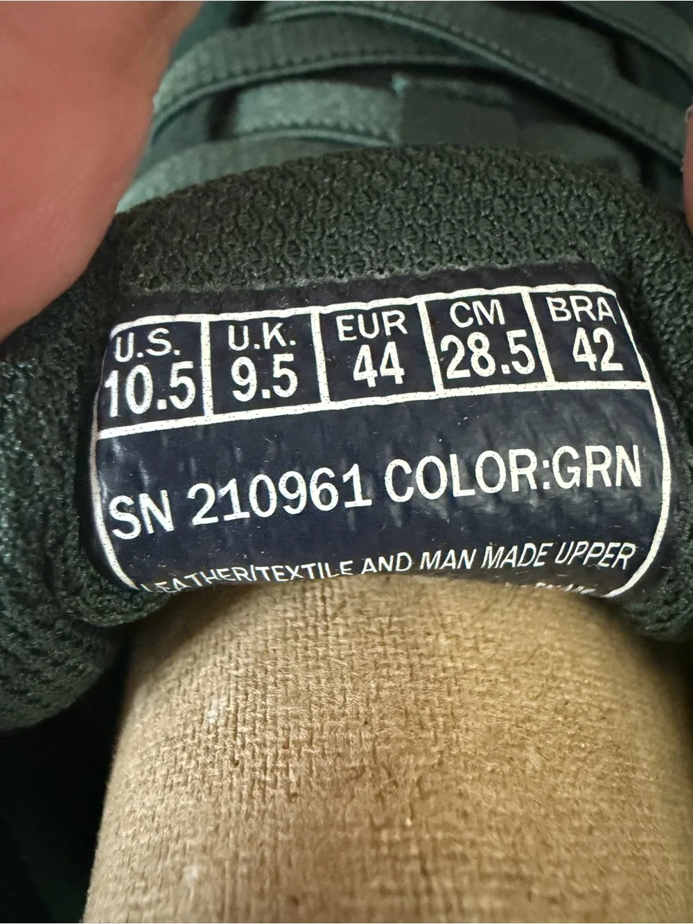 Skechers men’s streetwear