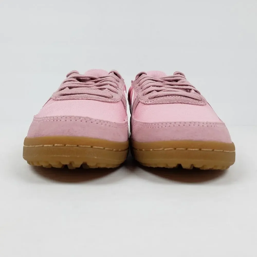 Nike field general