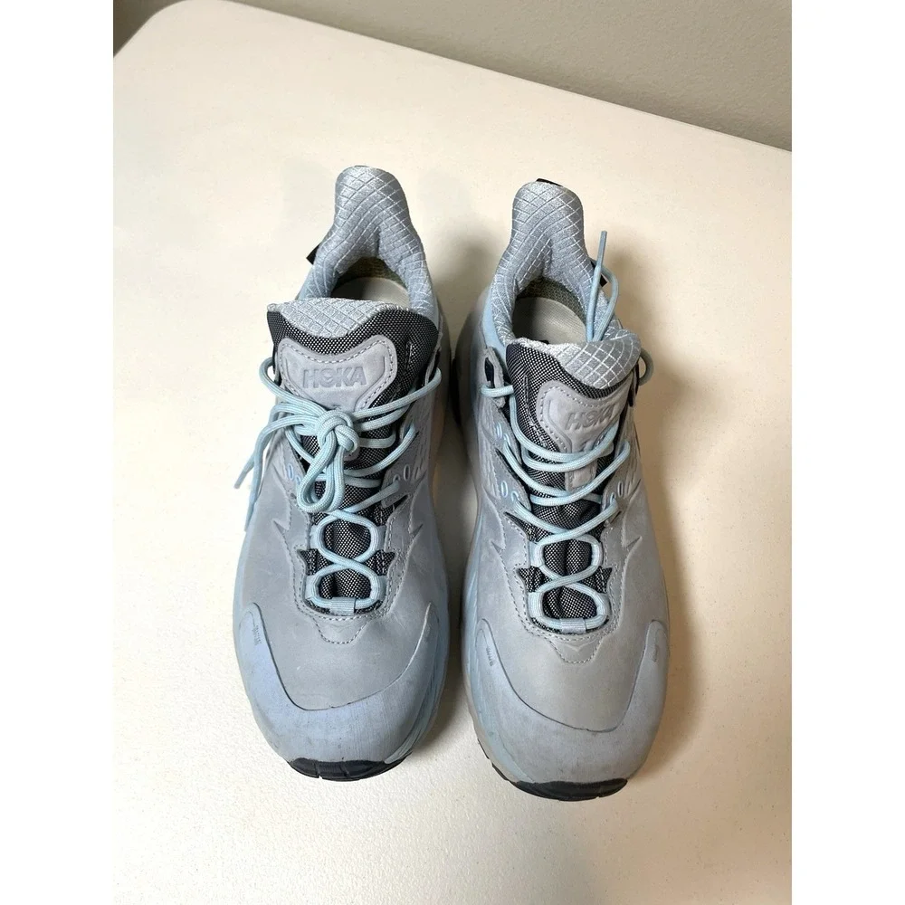 Hoka One One hoka one