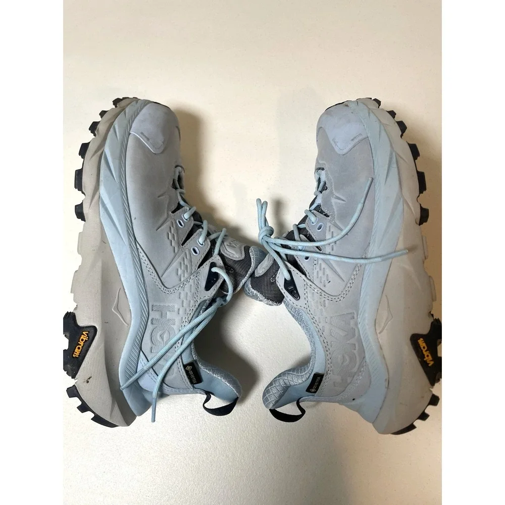Hoka One One hoka one