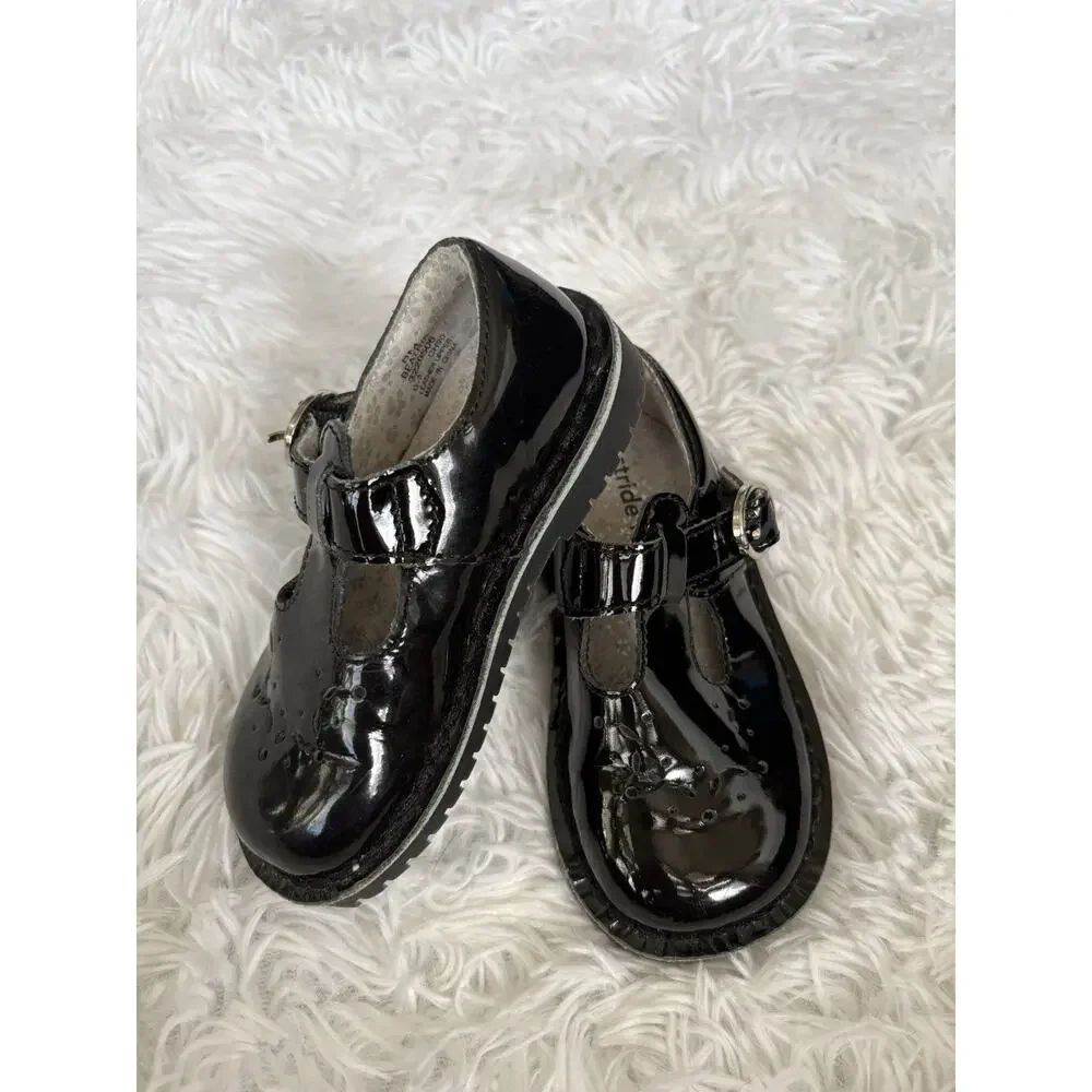 Stride Rite pair shoes vintage