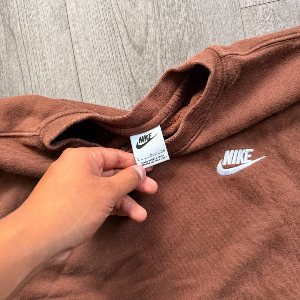 Nike crewneck sweatshirt