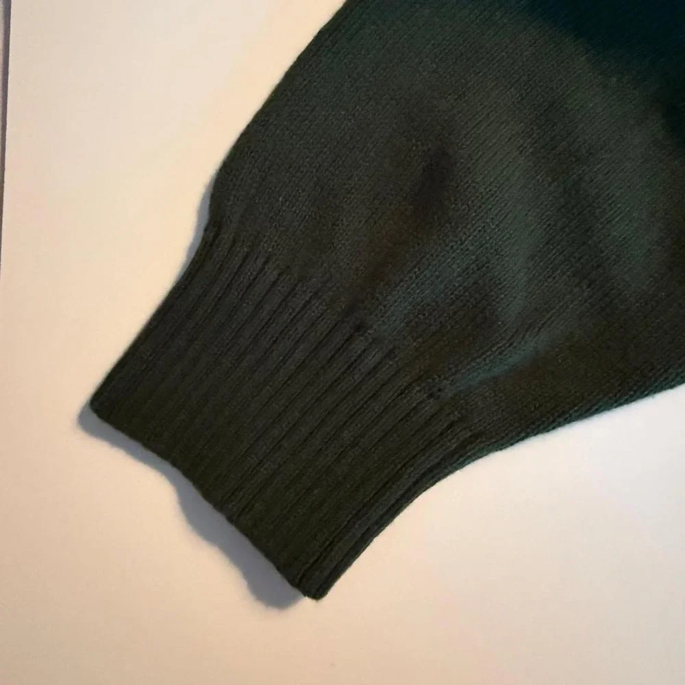 N/A green vintage