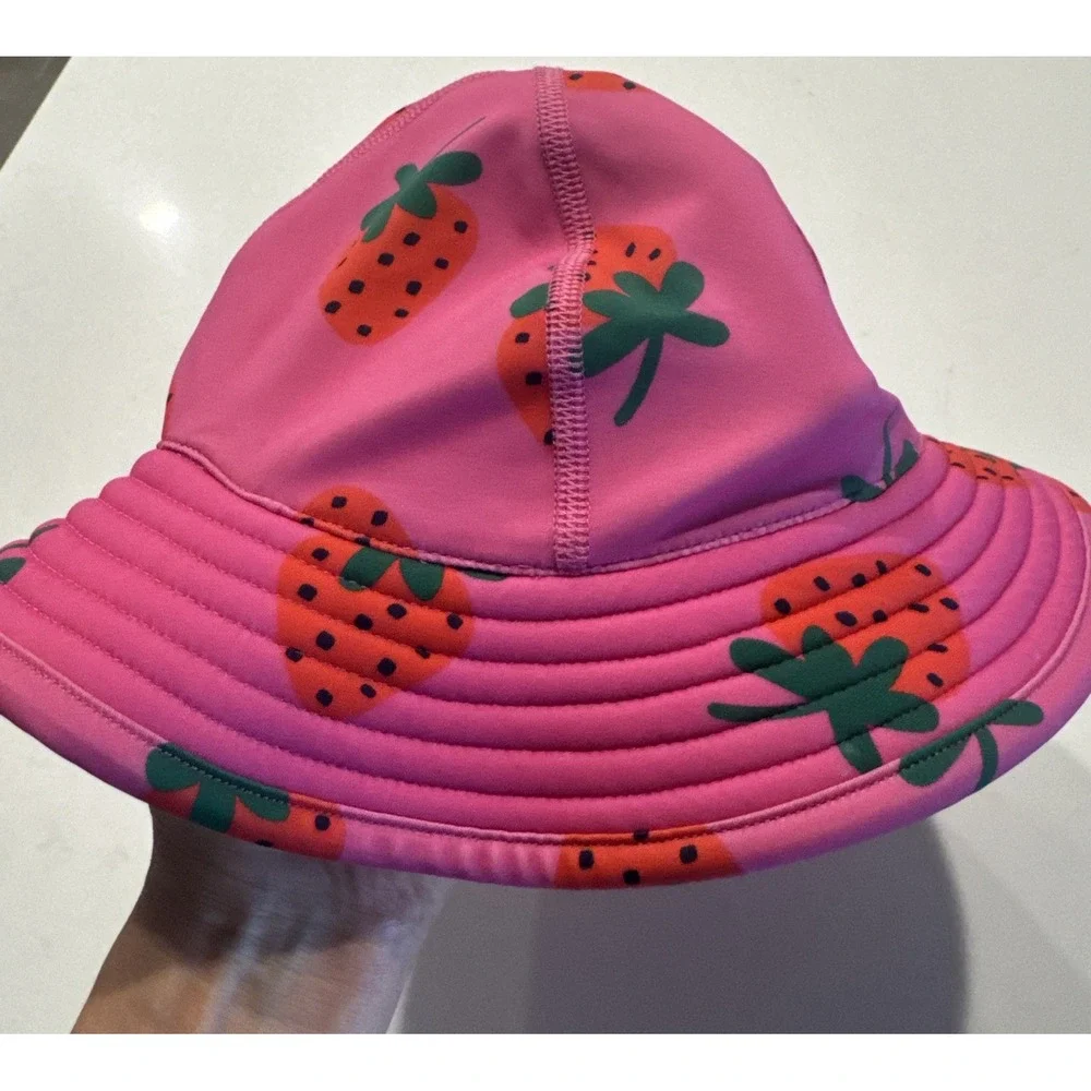 Hanna Andersson Strawberry Sun Hat Girls Size Small Vacation Travel Beach
