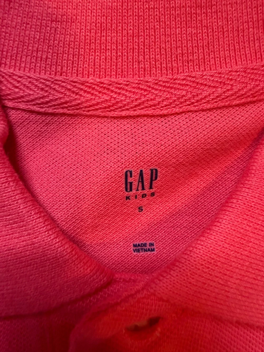 GAP polo featuring