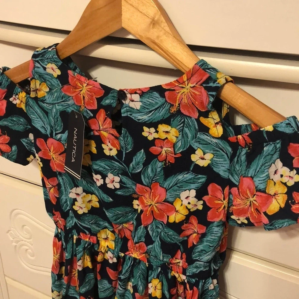Nautica beautiful dress