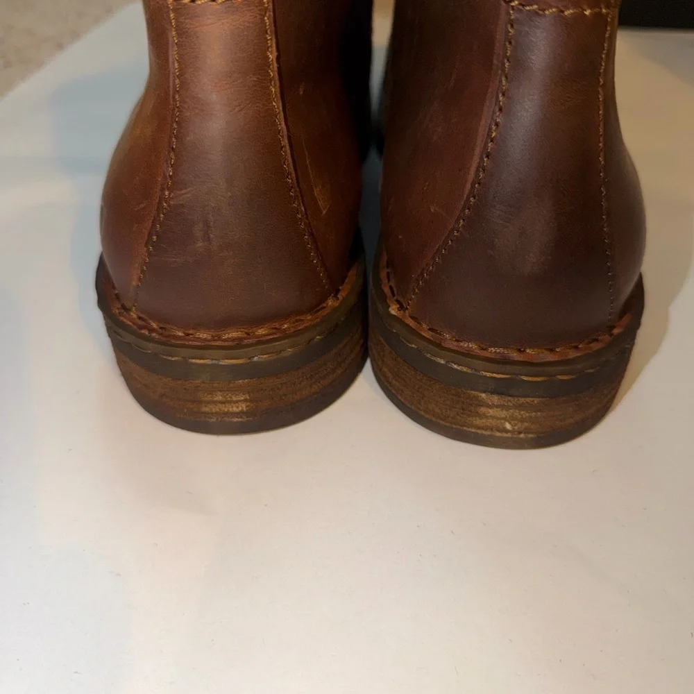 Born ~ Men's Harrison Brown Distressed Leather Chukka Boots - Lace-Up Ankle