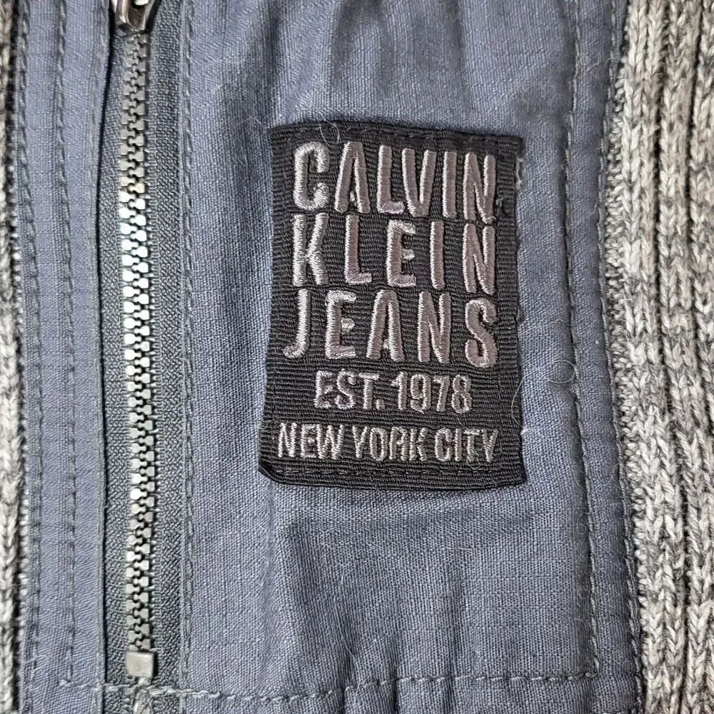 Calvin Klein calvin klein