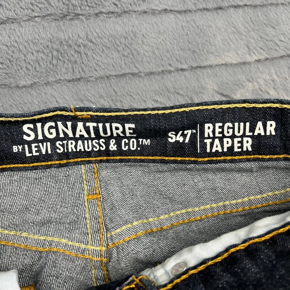 Signature by Levi Strauss signature by