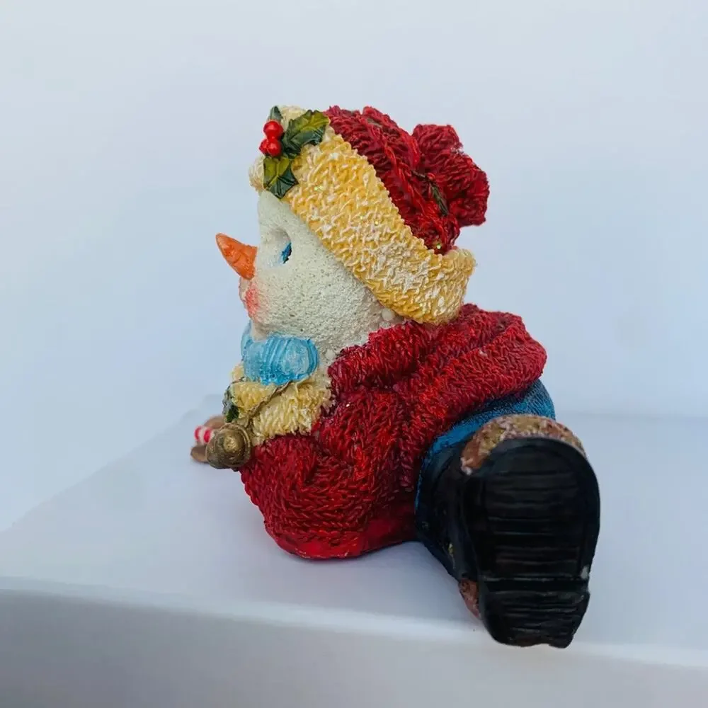 Vintage snowman shelf