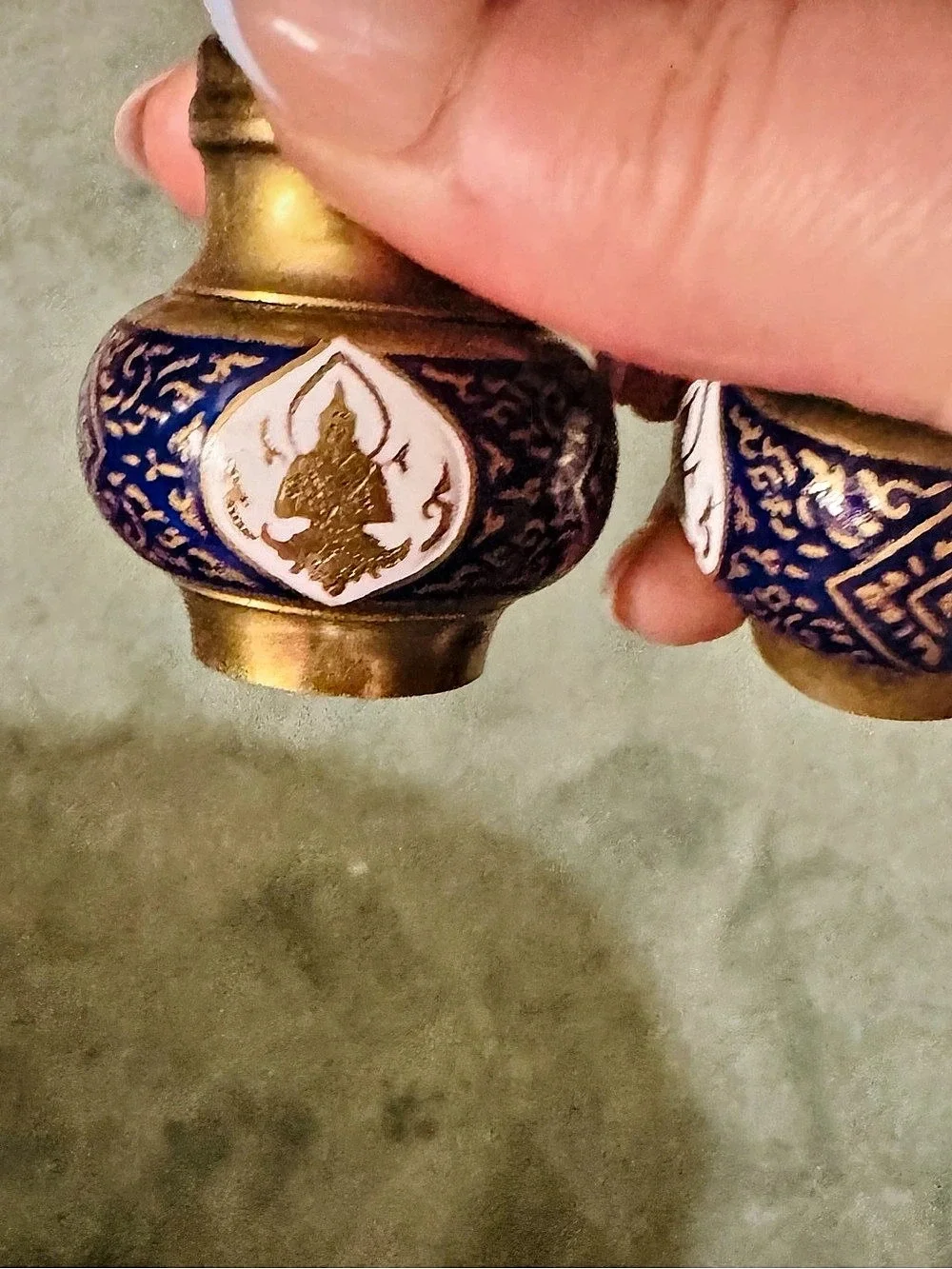 Vintage salt pepper