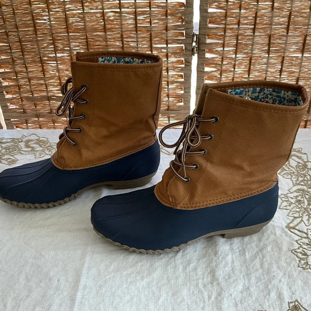 Blue Blue Suede Shoes classic women