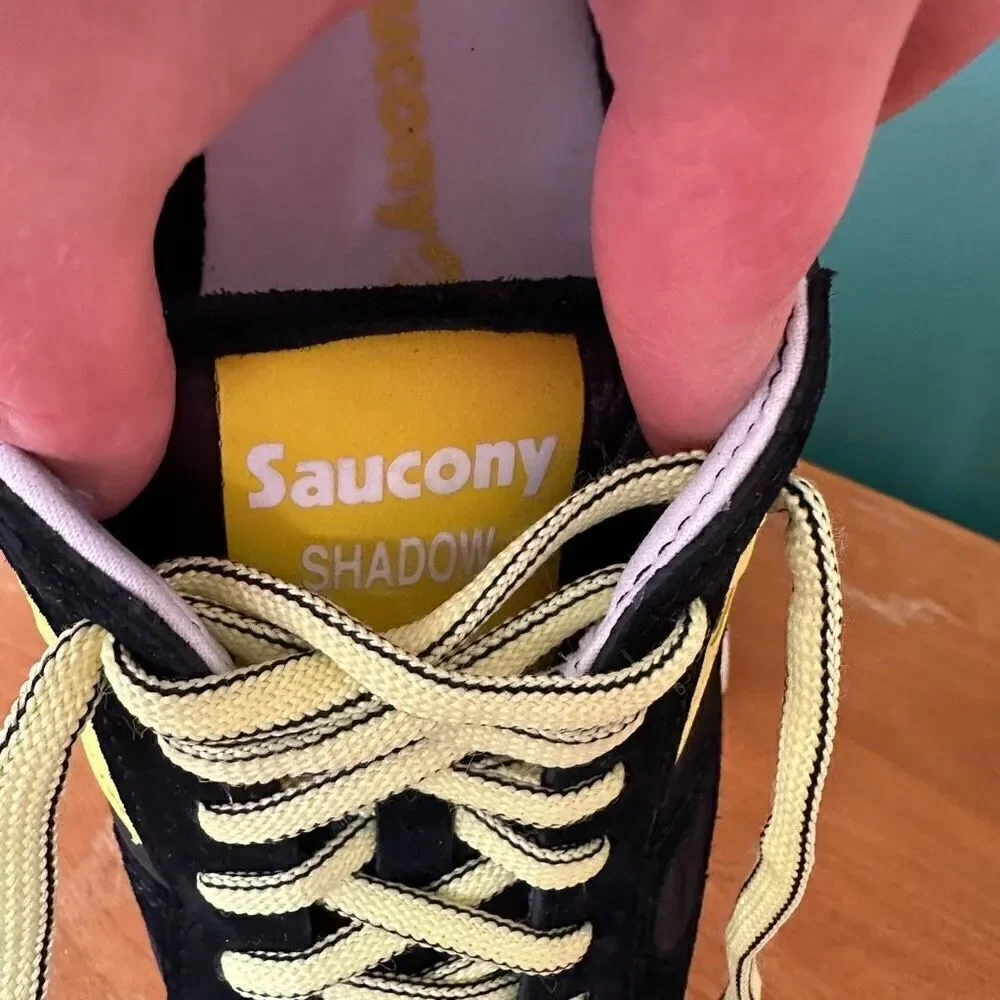 Saucony women’s shadow