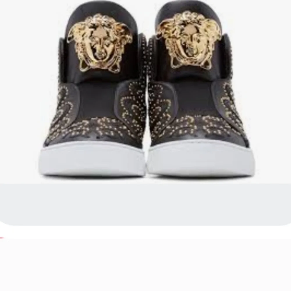 Versace experience luxury