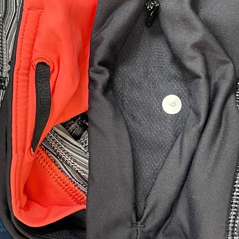 LULULEMON Speed Tight II Textured Wave Black Silver‎ Spoon