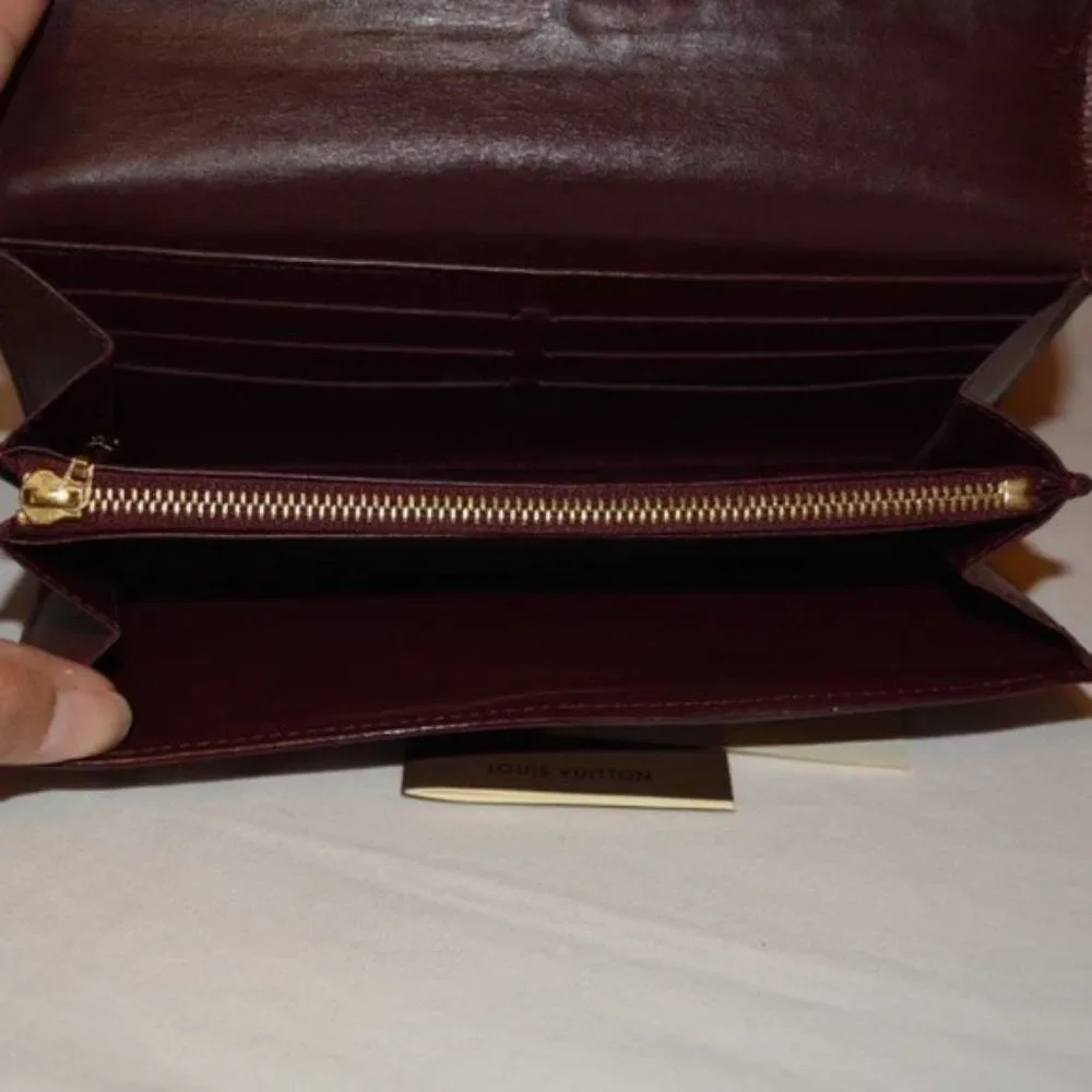 Louis Vuitton good pre