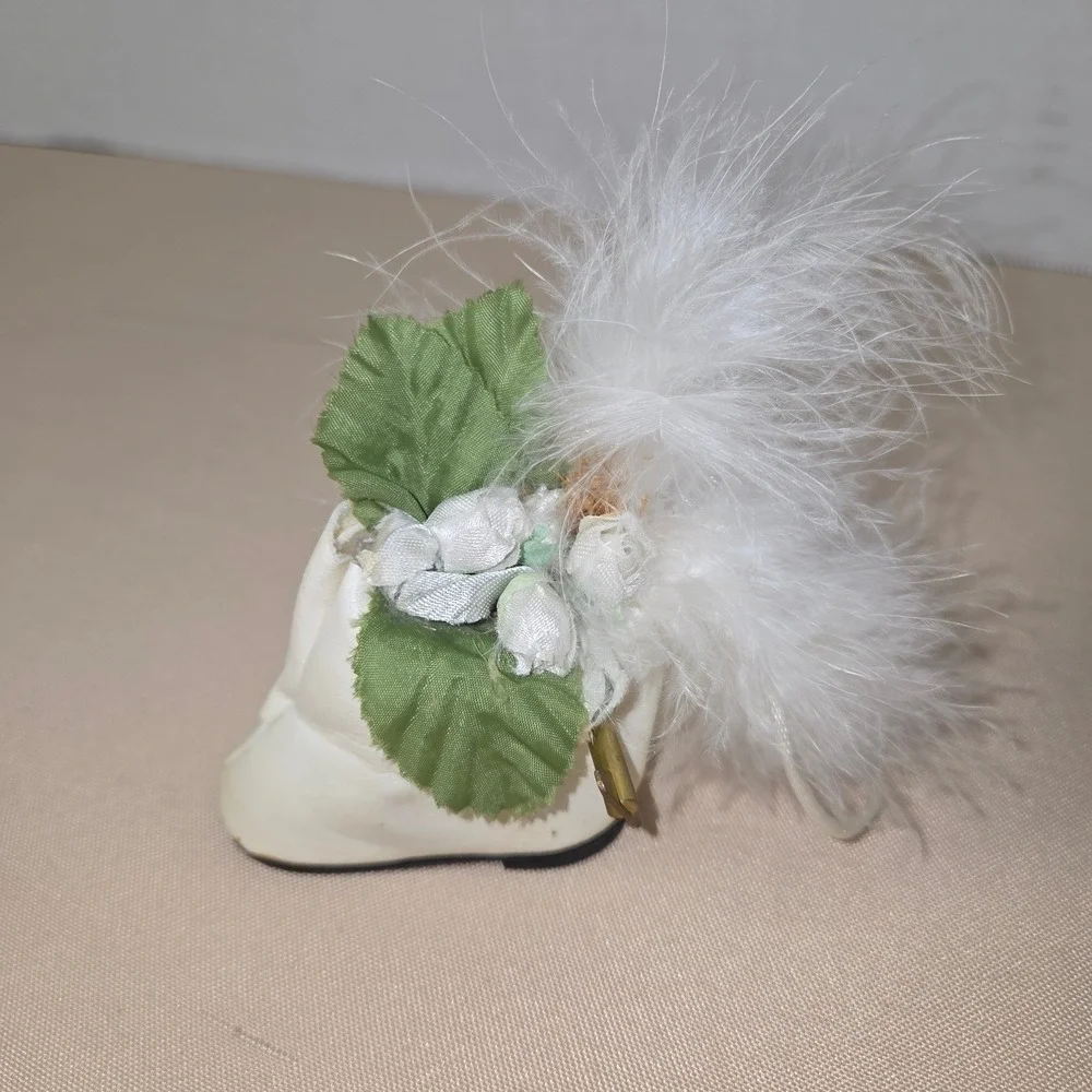 Vintage Miniature White Leather Bootie Doll Shoe Ornament Feather Floral‎