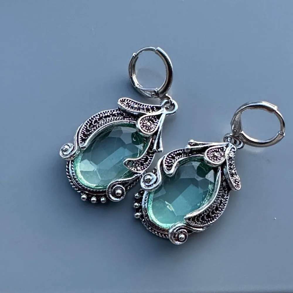 N/A closure stunning these