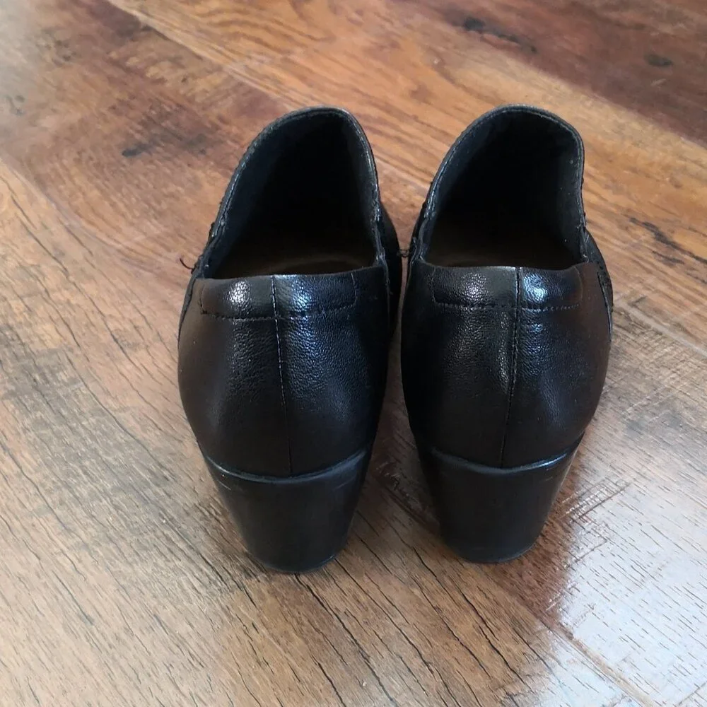 Clarks ankle booties
