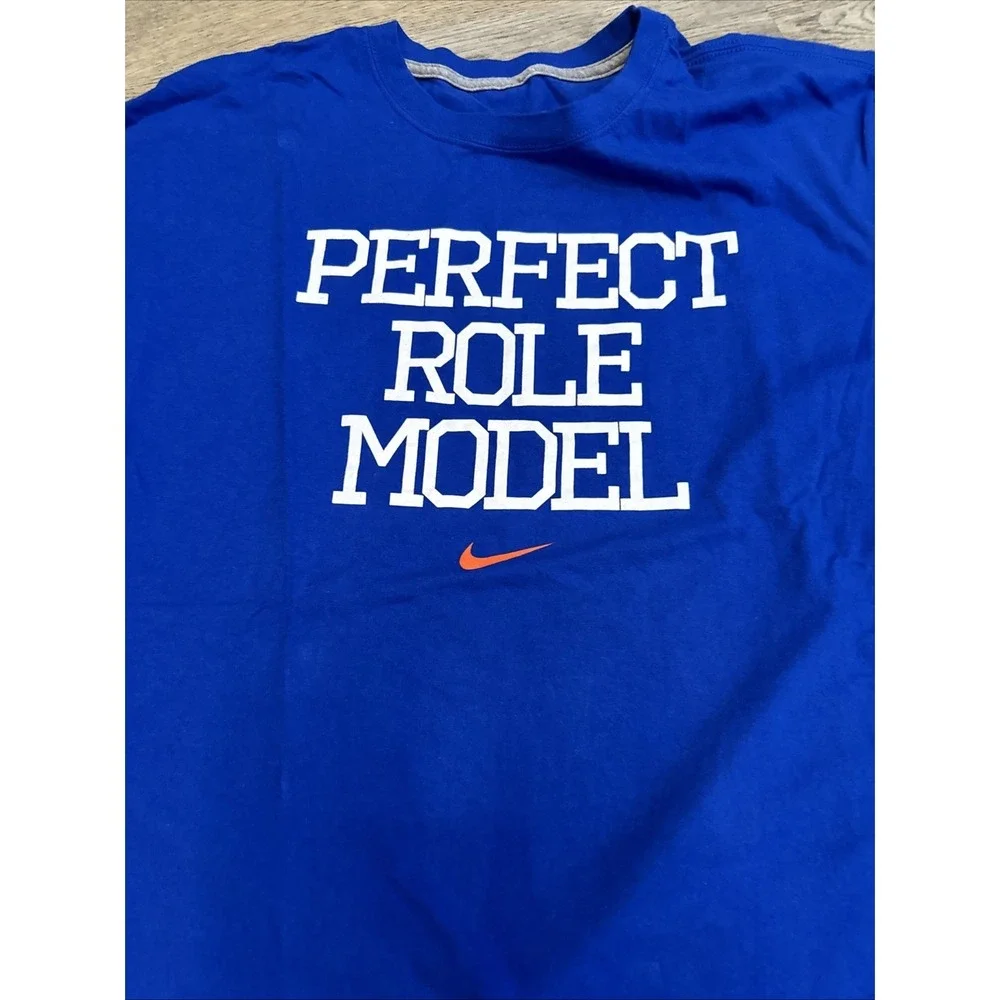 Nike graphic tee