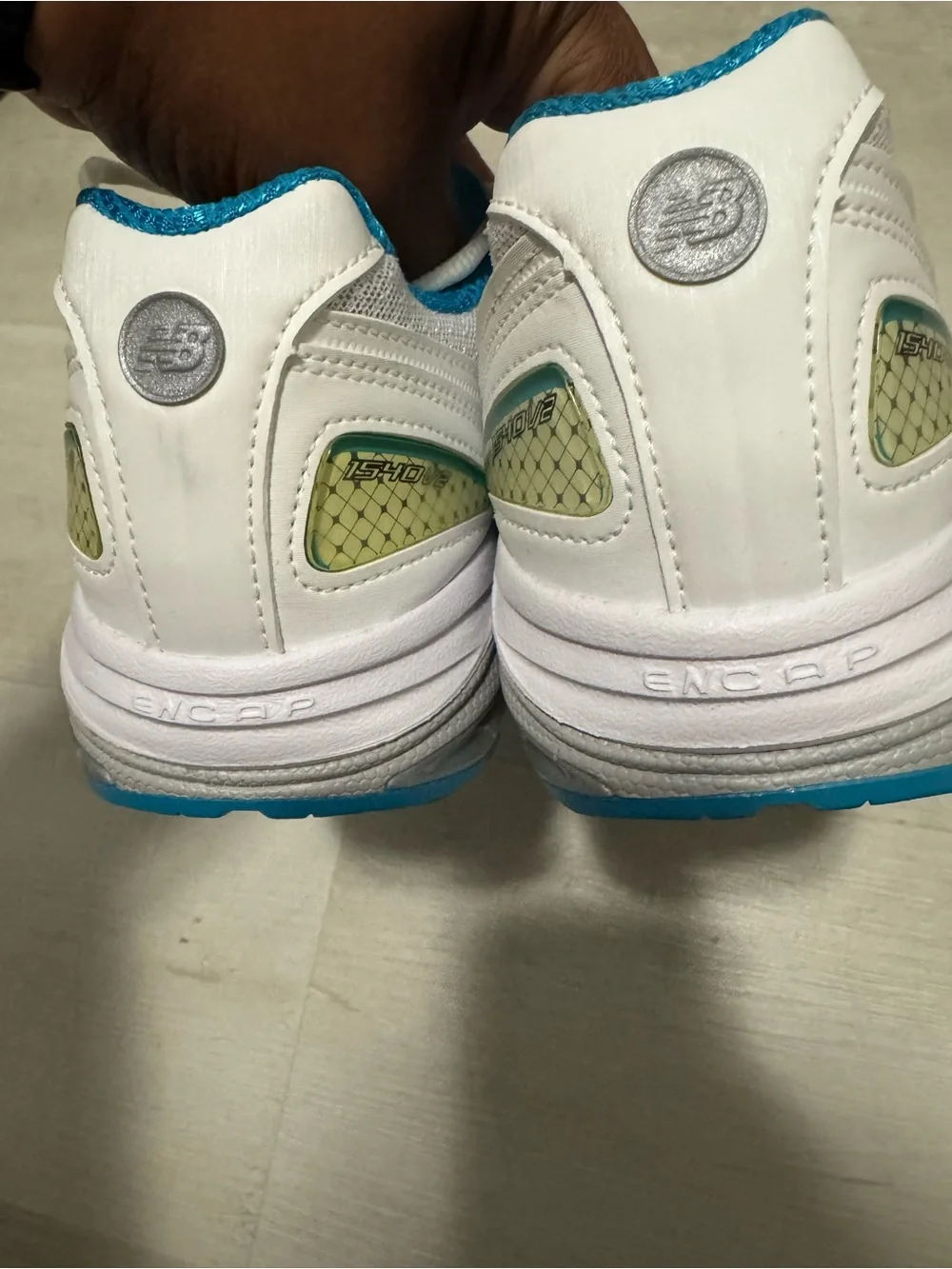 New Balance Women’s 1540 V2 Running Shoes‎