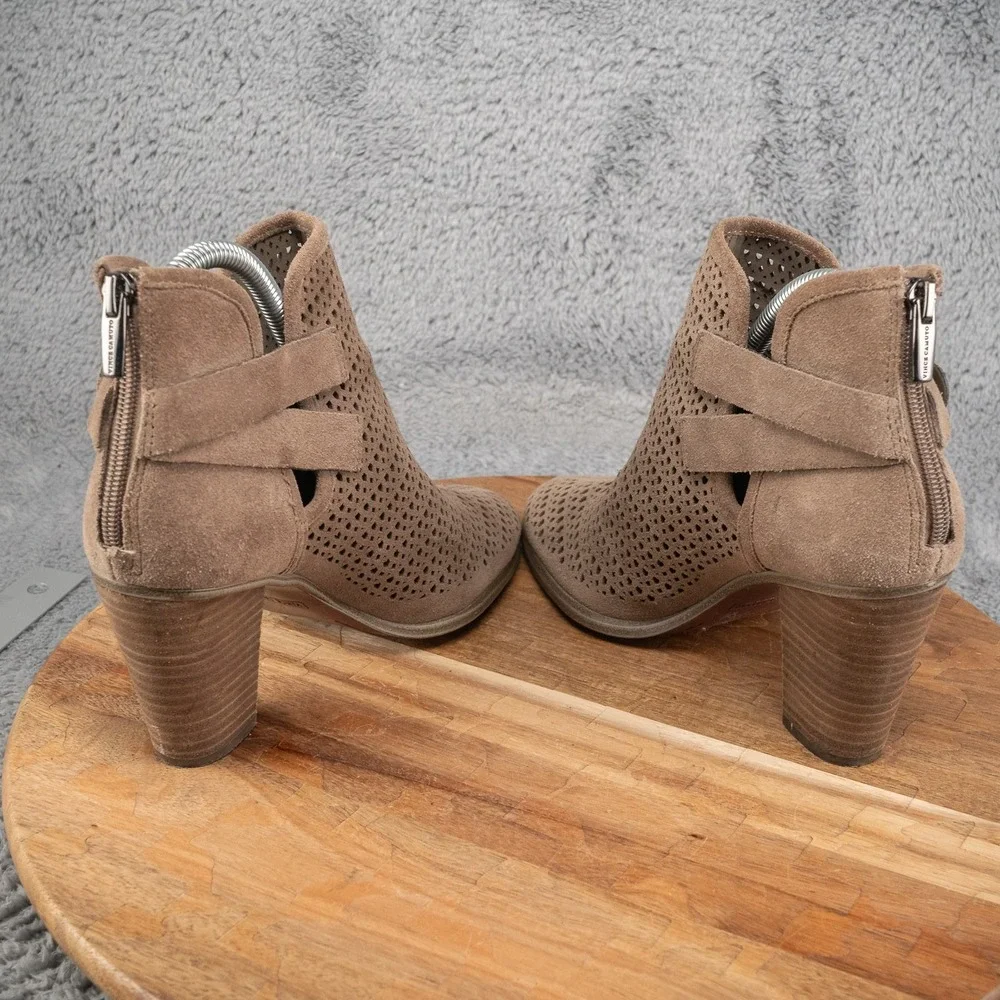 Vince Camuto vince camuto