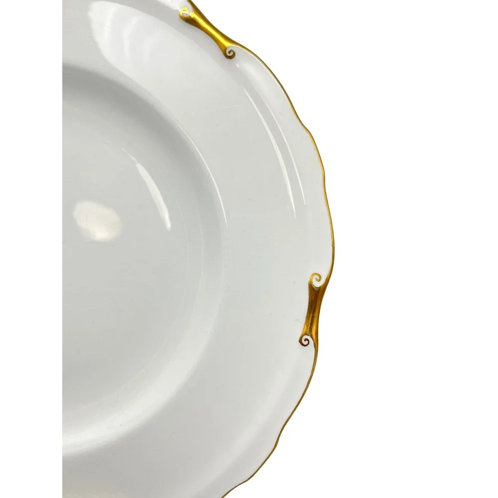 Royal Crown Derby characteristics features