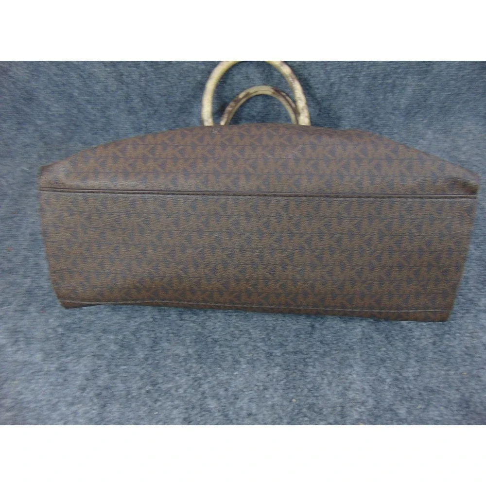 Michael Kors keywords signature