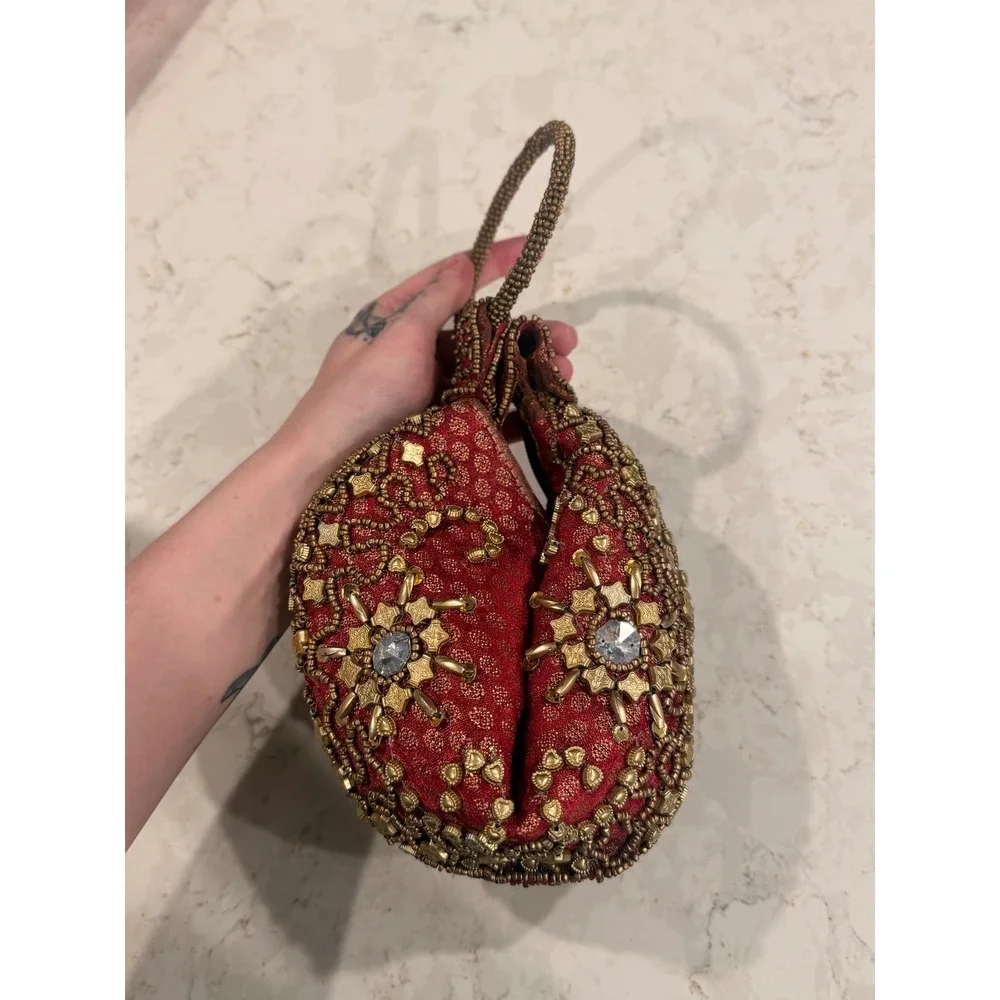 Unbranded vintage red